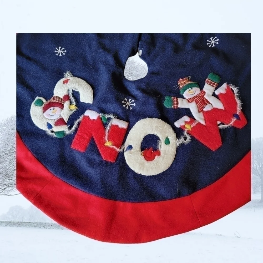 Snowman  Vintage Santa's Best Christmas Tree Skirt Snow